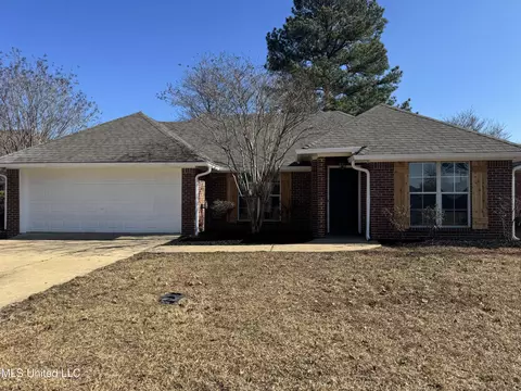 316 Greensboro Dr, Brandon, MS 39047