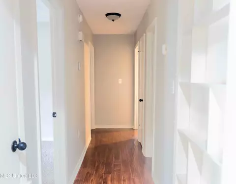 Entry Way - 43 Quail Ln, Brandon, MS 39042 photo 1 of 2