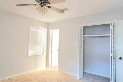 Bedroom - 43 Quail Ln, Brandon, MS 39042 photo 2 of 2