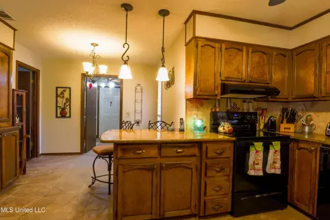 Kitchen - 134 Quail Run Rd, Lucedale, MS 39452 photo 1 of 2