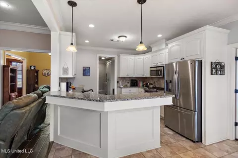 Kitchen - 231 Copper Ridge Way, Florence, MS 39073 photo 1 of 3