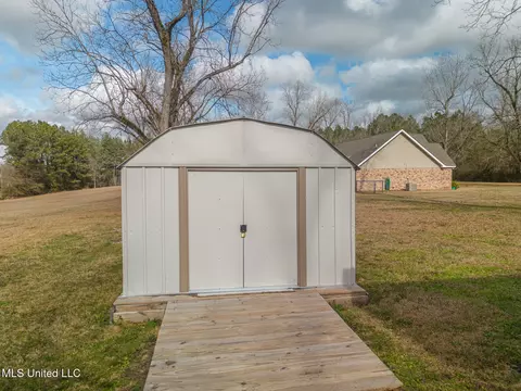 Exterior - 515 Pratt Rd, Wiggins, MS 39577 photo 1 of 2