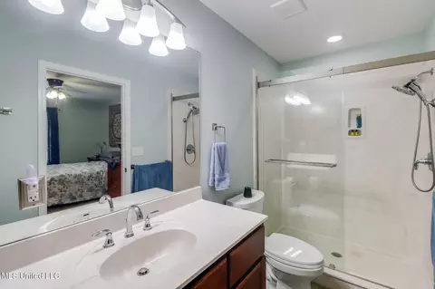 Bath - 515 Pratt Rd, Wiggins, MS 39577 photo 1 of 2