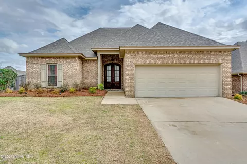 605 Macbeth St, Brandon, MS 39047