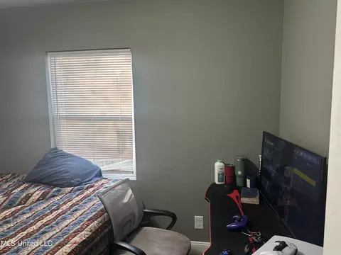 Bedroom - 3318 Bellview Ave, Moss Point, MS 39563 photo 3 of 4