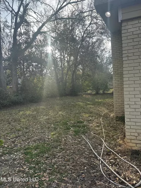 Exterior - 3318 Bellview Ave, Moss Point, MS 39563 photo 1 of 2