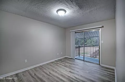 Bedroom - 224 Overlook Cir, Jackson, MS 39213 photo 5 of 6