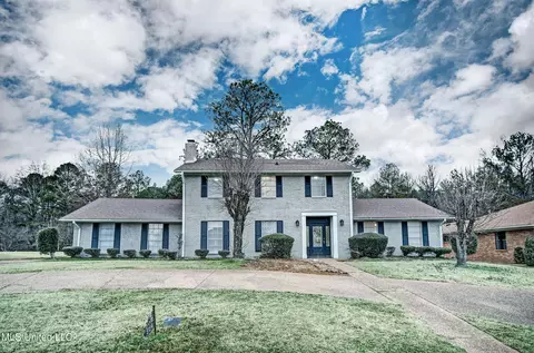 Exterior - 224 Overlook Cir, Jackson, MS 39213 photo 3 of 9