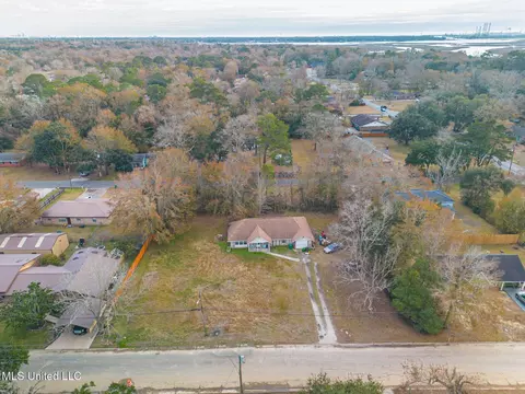View/Area - 3400 Barnett Ave, Moss Point, MS 39563 photo 1 of 1