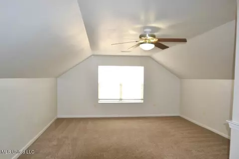 Bedroom - 8755 Parkview Oaks Cir, Olive Branch, MS 38654 photo 2 of 2
