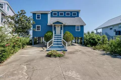 114 Poplar Pt, Pass Christian, MS 39571