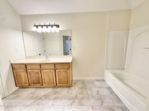 414 E Oak Grove Rd, Hernando, MS 38632 photo 15