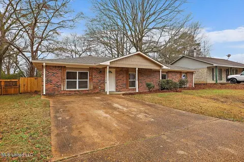 247 Ramada Cir, Jackson, MS 39212 photo 3