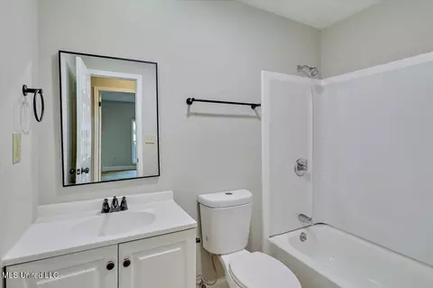247 Ramada Cir, Jackson, MS 39212 photo 24