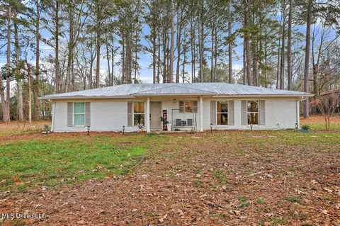 6157 S Highway 18, Brandon, MS 39042