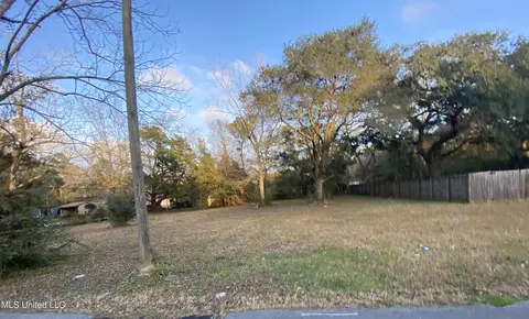 6924 Barnes Road Rd, Moss Point, MS 39563 photo 5