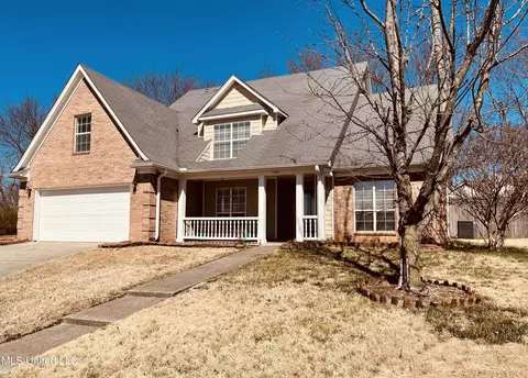 1400 N Arcastle Loop, Southaven, MS 38671