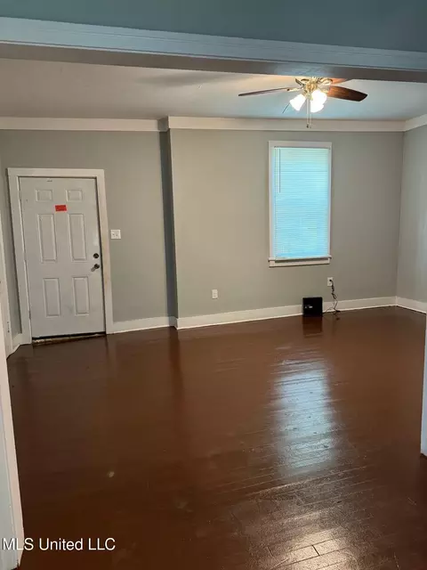 131 Grandview Cir, Jackson, MS 39212 photo 4