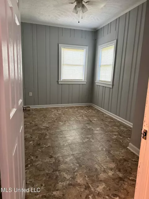 131 Grandview Cir, Jackson, MS 39212 photo 7