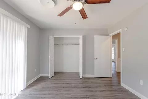 923 Fairfax Cir, Jackson, MS 39211 photo 24