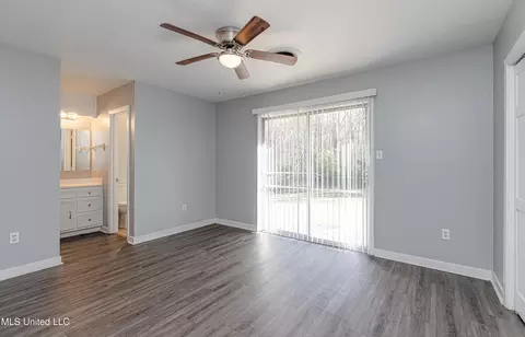 923 Fairfax Cir, Jackson, MS 39211 photo 22