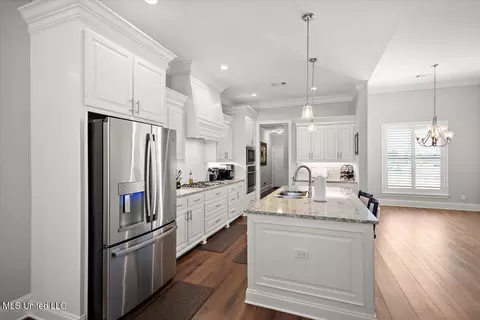 Kitchen - 455 Crossvine Pl, Madison, MS 39110 photo 4 of 4