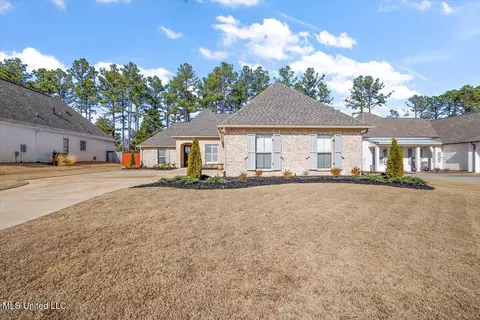 455 Crossvine Pl, Madison, MS 39110