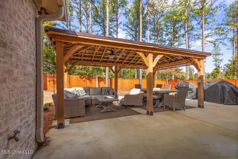 Exterior - 455 Crossvine Pl, Madison, MS 39110 photo 5 of 8