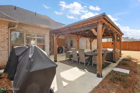 Exterior - 455 Crossvine Pl, Madison, MS 39110 photo 6 of 8