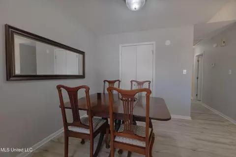Dining - 113 Hidden Crst, Madison, MS 39110 photo 1 of 1
