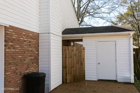 Exterior - 113 Hidden Crst, Madison, MS 39110 photo 2 of 4