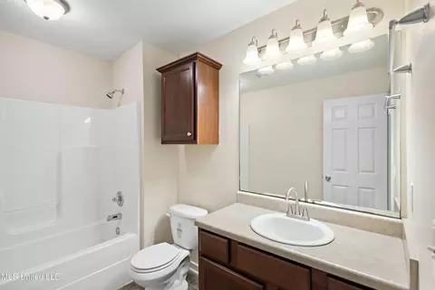 Bath - 111 Cedarstone Dr, Terry, MS 39170 photo 2 of 2
