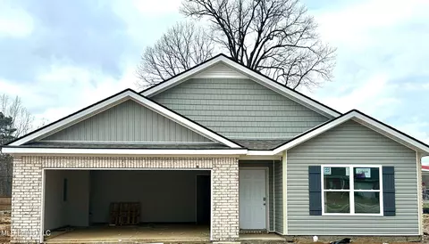 161 Silo Ln, Byhalia, MS 38611