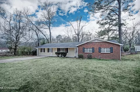 Exterior - 3637 Sykes Park Dr, Jackson, MS 39212 photo 1 of 4