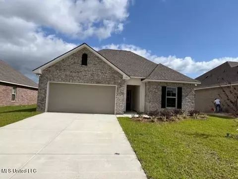 15385 Murphy St, Gulfport, MS 39503