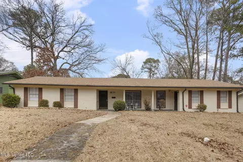 1140 Dardanelle Dr, Jackson, MS 39204