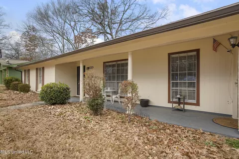 1140 Dardanelle Dr, Jackson, MS 39204 photo 3