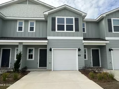 12226 Frazier Ln, Gulfport, MS 39503