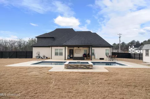 14420 Hidden Loop, Byhalia, MS 38611 photo 7