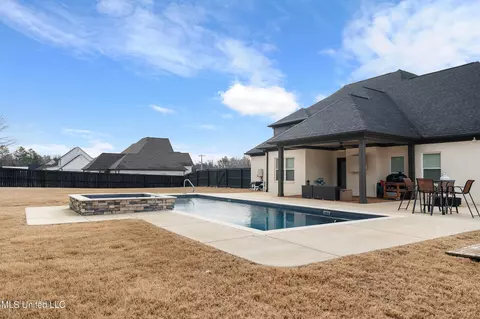 14420 Hidden Loop, Byhalia, MS 38611 photo 8