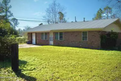 7007 Bonanza Dr, Long Beach, MS 39560