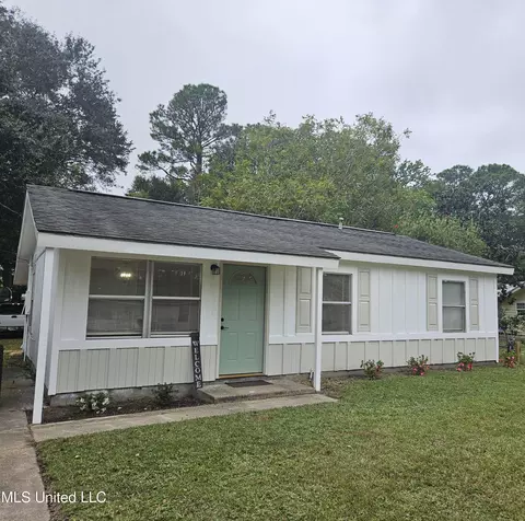 4302 Newman Ave, Pascagoula, MS 39581