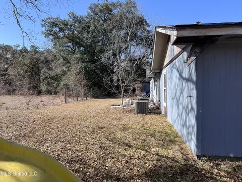 8 Kays Dr, Long Beach, MS 39560 photo 3