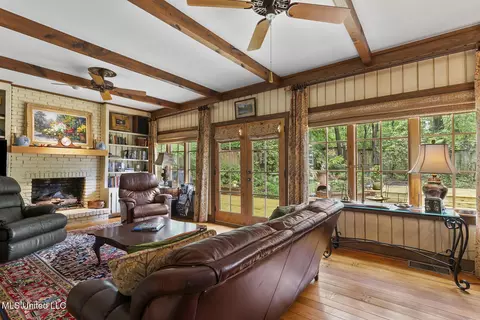 Living - 4635 Calnita Pl, Jackson, MS 39211 photo 1 of 3