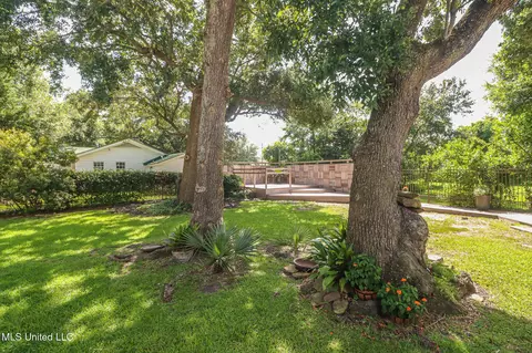 173 Ocean Wave Ave, Long Beach, MS 39560 photo 33