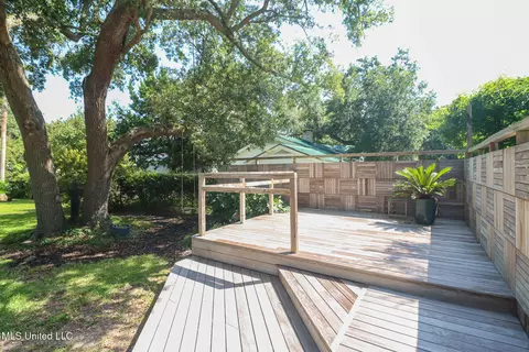 173 Ocean Wave Ave, Long Beach, MS 39560 photo 34