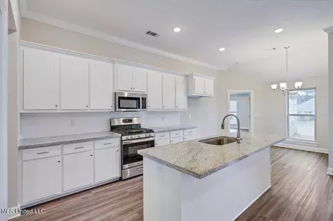 118 Bailey Cv, Canton, MS 39046 photo 8