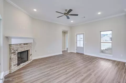 118 Bailey Cv, Canton, MS 39046 photo 6