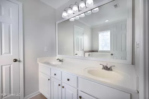 105 Channing Cir, Canton, MS 39046 photo 13