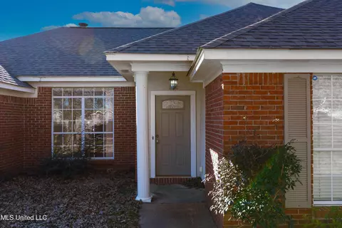 105 Channing Cir, Canton, MS 39046